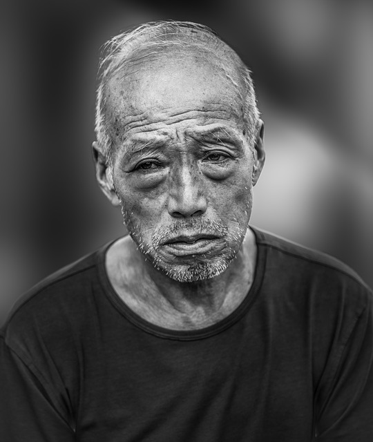 WHAT ARE THE THE SIGNS OF ELDERLY DEPRESSION