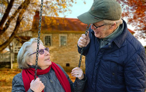 Four Tips for Easing a Parent's Transition to Assisted Living